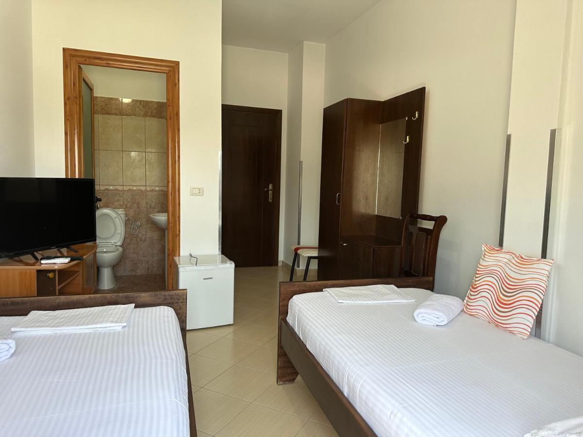 Trifoni Hotel *